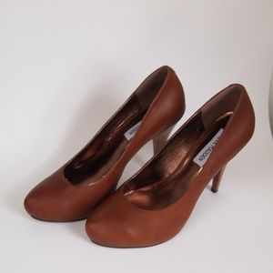 Steve Madden P-Maine pumps